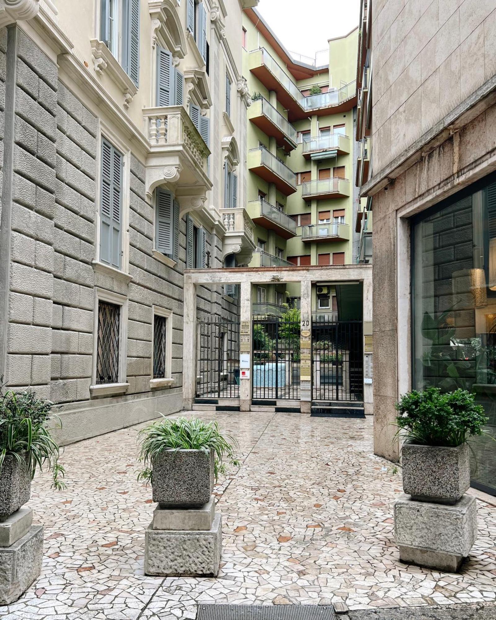 Alatea Porta Nuova 20 Hotel Verona Exterior foto